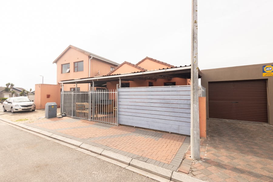 3 Bedroom Property for Sale in Highbury Park Western Cape
